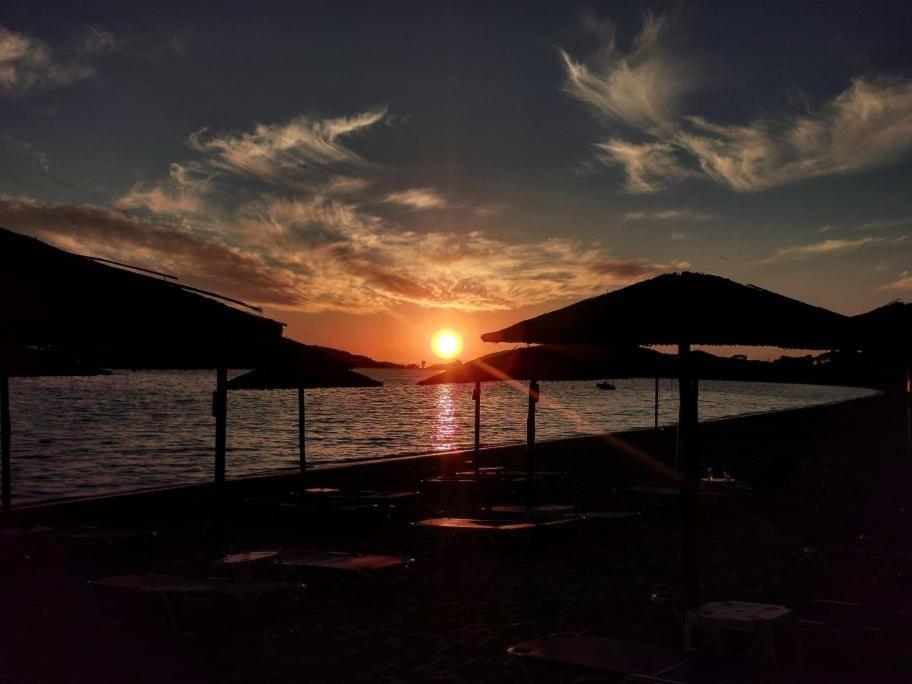 Camping Drepanos Otel İgumeniça Dış mekan fotoğraf