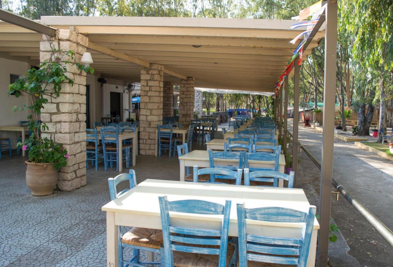 Camping Drepanos Otel İgumeniça Dış mekan fotoğraf