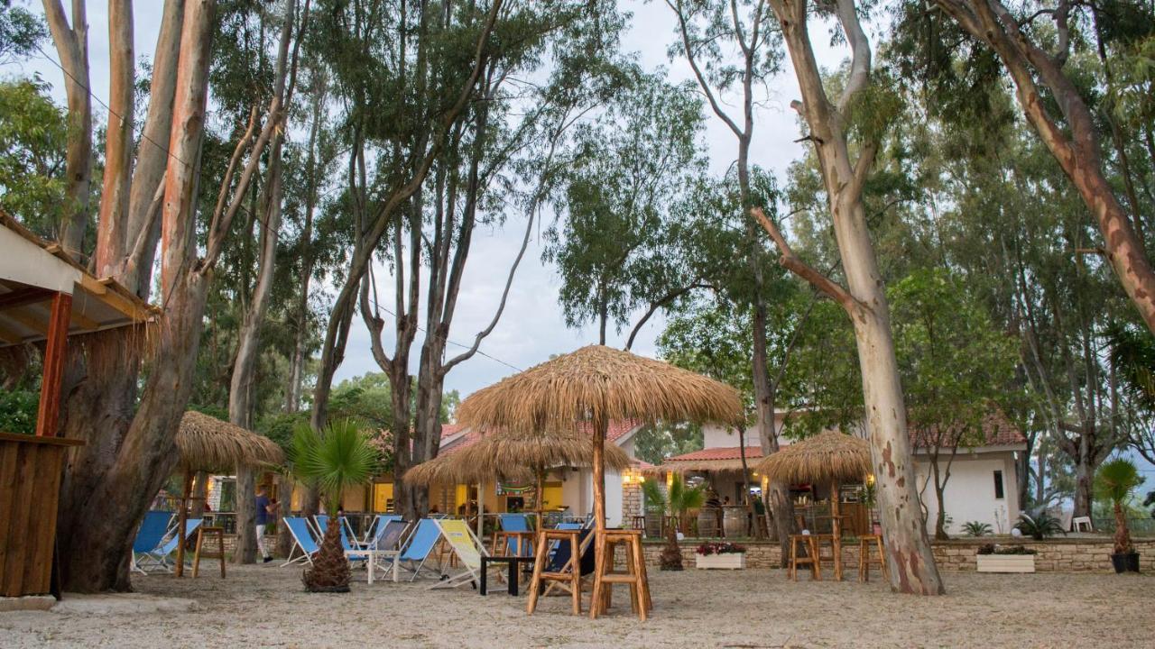 Camping Drepanos Otel İgumeniça Dış mekan fotoğraf